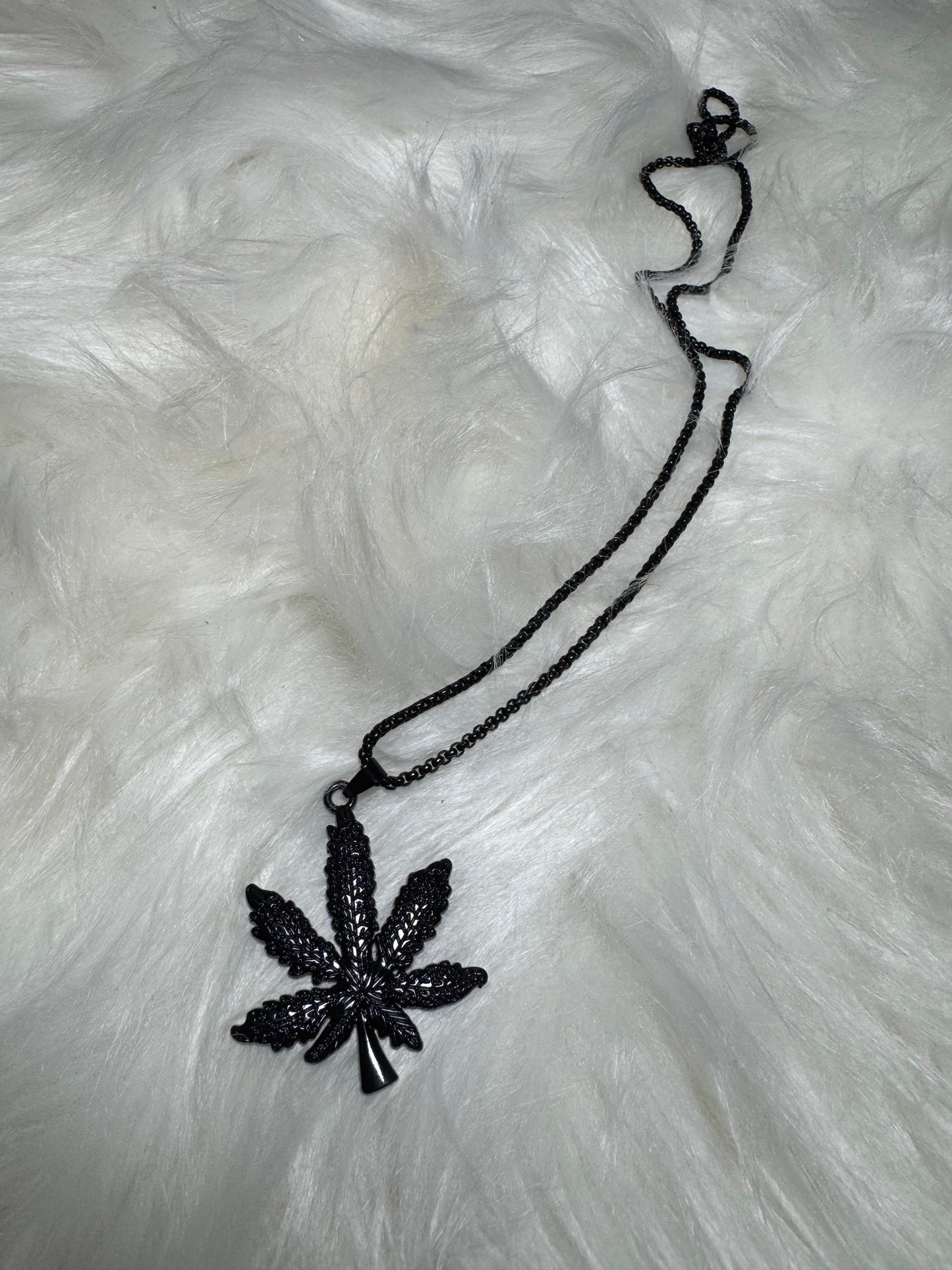 Weed Pendant